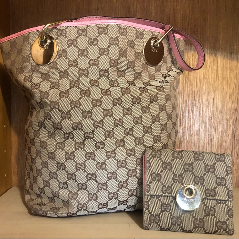 Authentic Gucci Eclipse Tote and Matching Wallet!!